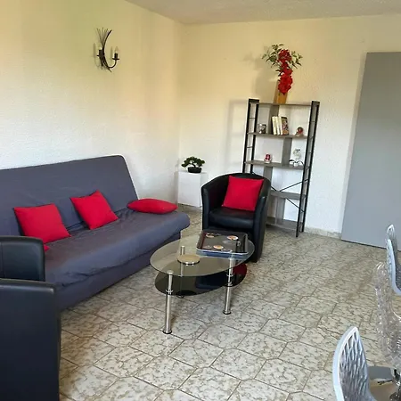 Confortable A Marignana, 50 M² Avec 3 *